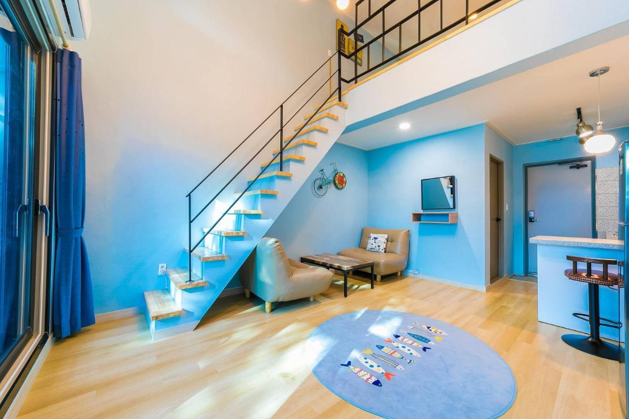 Gangneung Haesolnaeeum Pension Екстер'єр фото